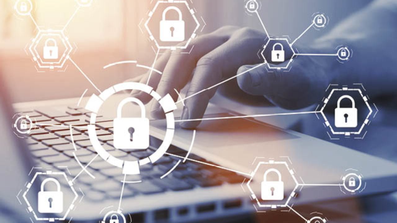 How to change your location and IP address with a VPN?